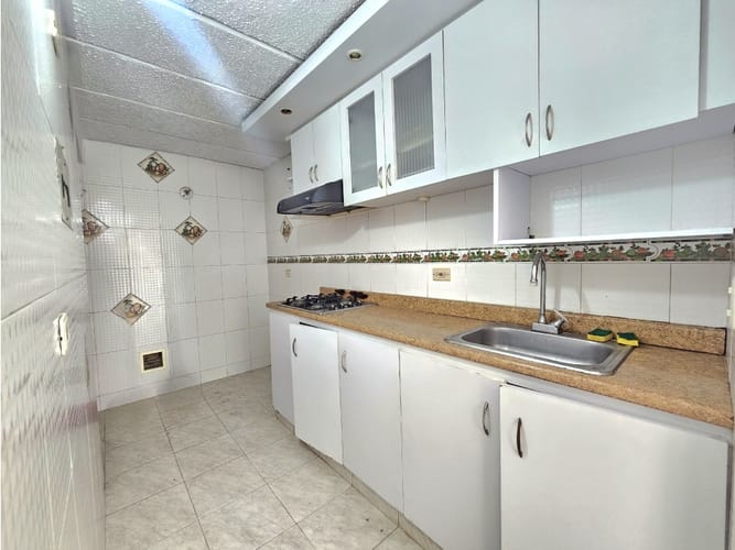 Apartamento de 3 alcobas en venta en Gran Granada, Bogotá, 66 m² · foto 8 de 22