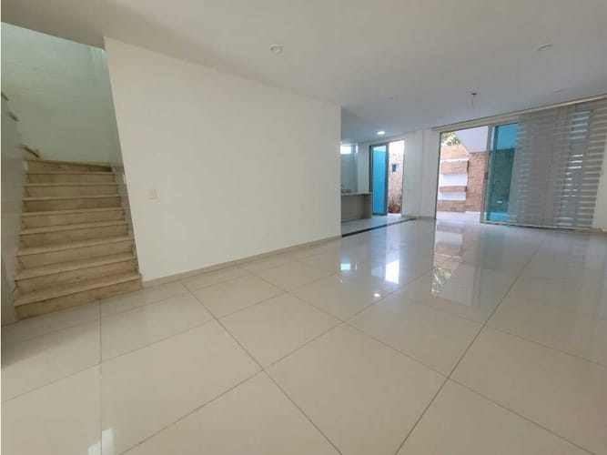 Casa de 5 alcobas en arriendo en Villa Santos, Barranquilla, 350 m² · foto 4 de 24
