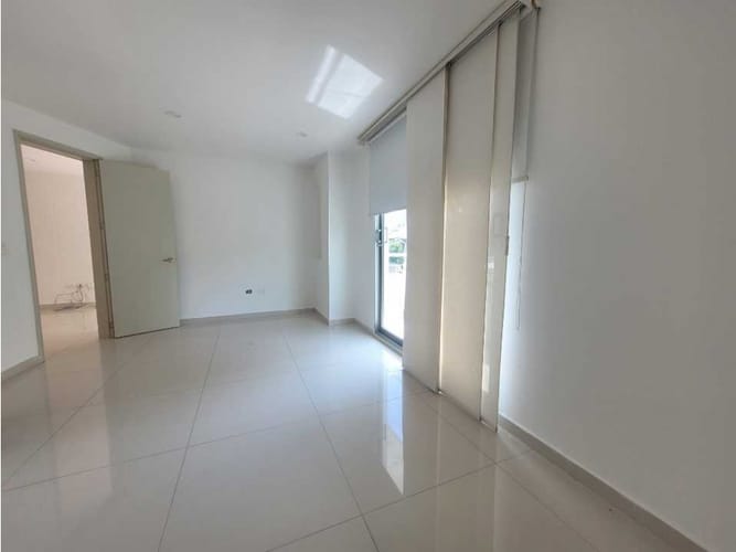 Casa de 5 alcobas en arriendo en Villa Santos, Barranquilla, 350 m² · foto 11 de 24