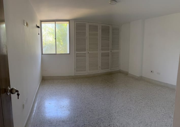 Apartamento de 3 alcobas en venta en El Prado, Barranquilla, 192 m² · foto 9 de 10