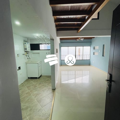 Apartamento de 4 alcobas en venta en Altamira, Medellín, 74 m² · foto 3 de 9