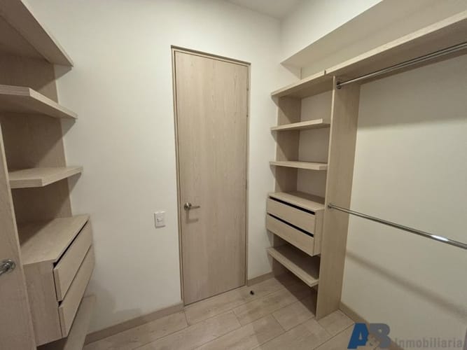 Apartamento de 3 alcobas en arriendo en Otraparte, Envigado, 90 m² · foto 16 de 17