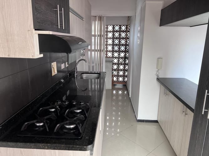 Apartamento de 3 alcobas en venta en Mayorca, Sabaneta, 57 m² · foto 18 de 24