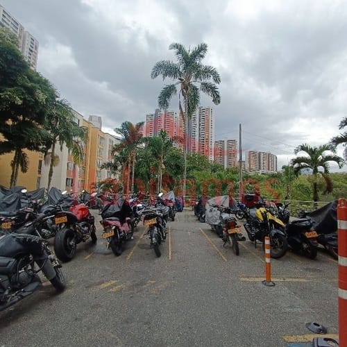 Apartamento de 3 alcobas en arriendo en Boston, Medellín, 56 m² · foto 18 de 18