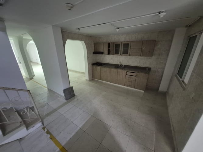 Bodega en arriendo en San Miguel, Bucaramanga, 500 m² · foto 5 de 16
