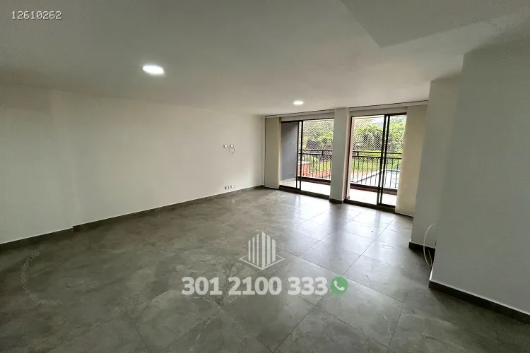 Apartamento de 3 alcobas en arriendo en Mugá, Envigado, 94 m² · foto 4 de 24