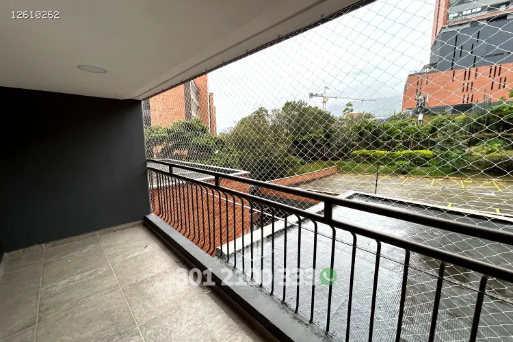 Apartamento de 3 alcobas en arriendo en Mugá, Envigado, 94 m² · foto 6 de 24