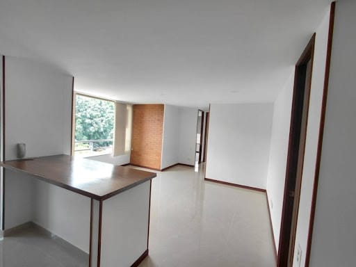 Apartamento de 2 alcobas en arriendo en Patio Bonito, Medellín, 70 m² · foto 6 de 19