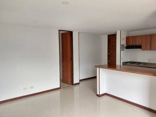 Apartamento de 2 alcobas en arriendo en Patio Bonito, Medellín, 70 m² · foto 7 de 19