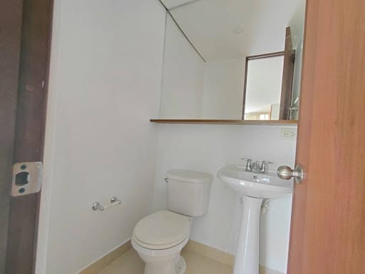 Apartamento de 2 alcobas en arriendo en Patio Bonito, Medellín, 70 m² · foto 19 de 19