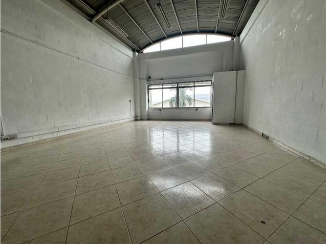 Local en arriendo en Zona Centro, Envigado, 171 m² · foto 13 de 14