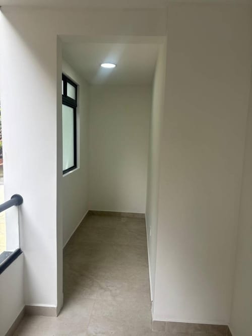 Apartamento de 3 alcobas en arriendo en La Castellana, Medellín, 133 m² · foto 5 de 13