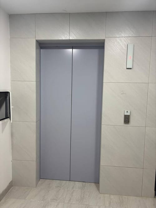 Apartamento de 3 alcobas en arriendo en La Castellana, Medellín, 133 m² · foto 10 de 13