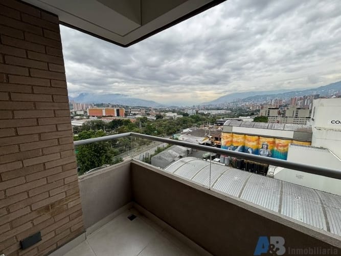 Apartamento de 3 alcobas en arriendo en Las Vegas, Envigado, 80 m² · foto 9 de 17