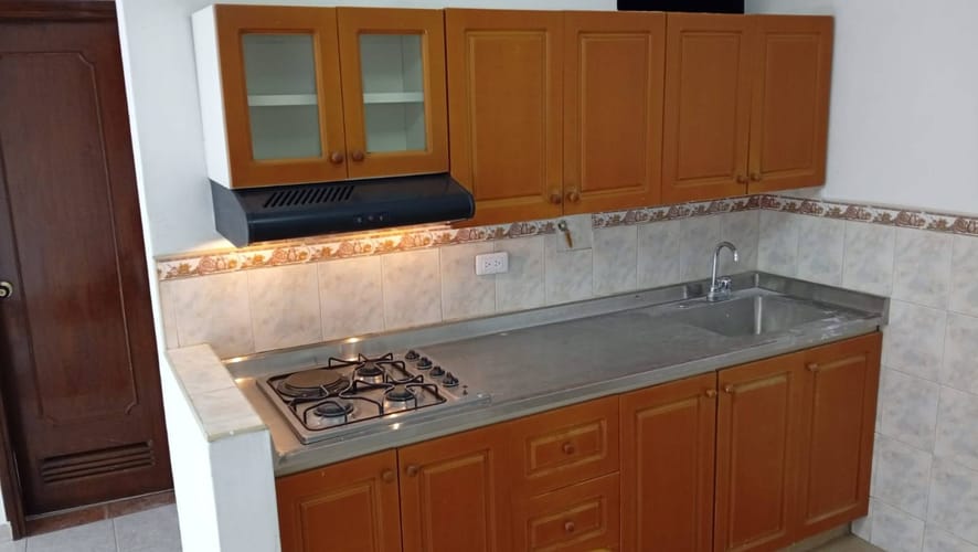 Apartamento de 1 alcoba en arriendo en San Joaquin, Medellín, 75 m² · foto 2 de 9
