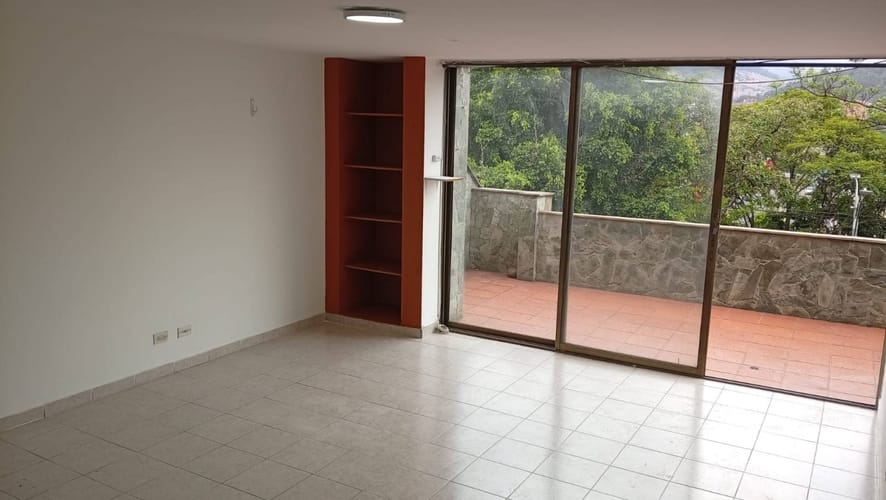 Apartamento de 1 alcoba en arriendo en San Joaquin, Medellín, 75 m² · foto 4 de 9