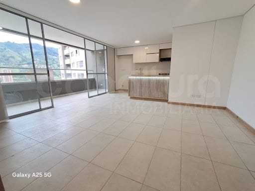 Apartamento de 3 alcobas en arriendo en Vereda San Jose, Sabaneta, 88 m² · foto 4 de 18
