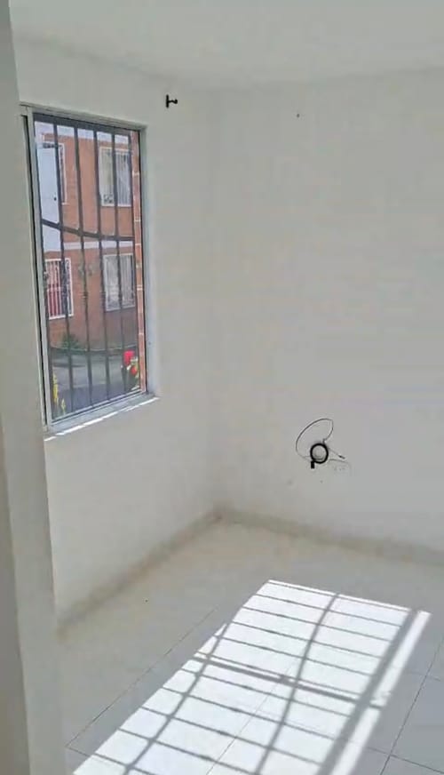 Casa de 4 alcobas en venta en Colinas Del Bosque, Dosquebradas, 80 m² · foto 2 de 10