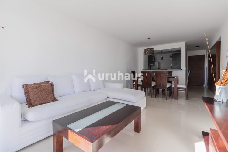 ALQUILER APARTAMENTO TRES DORMITORIOS FOREST TOWER 2 PLAYA BRAVA · Foto 4