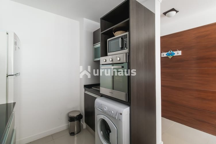 ALQUILER APARTAMENTO TRES DORMITORIOS FOREST TOWER 2 PLAYA BRAVA · Foto 7