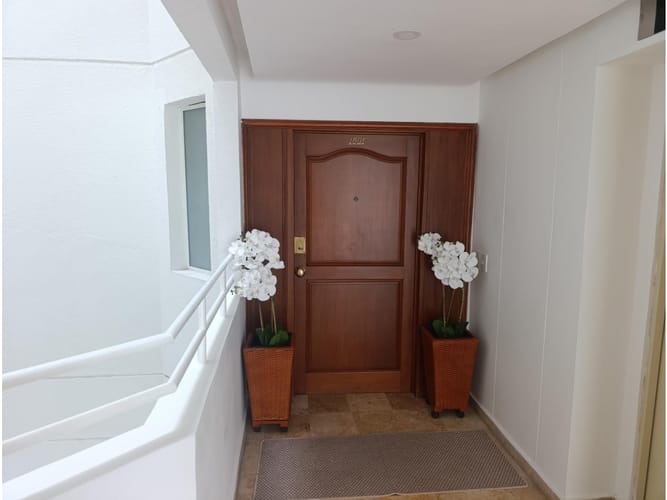 Apartamento en venta en Bocagrande, Cartagena, 261 m² · foto 2 de 5