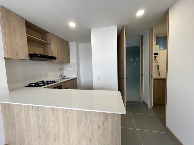 Apartamento de 3 alcobas en arriendo en Santa Fe, Medellín, 85 m² · foto 5 de 23