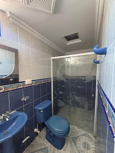 Casa de 6 alcobas en venta en La America, Medellín, 218 m² · foto 10 de 24