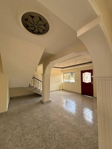 Casa de 6 alcobas en venta en La America, Medellín, 218 m² · foto 14 de 24