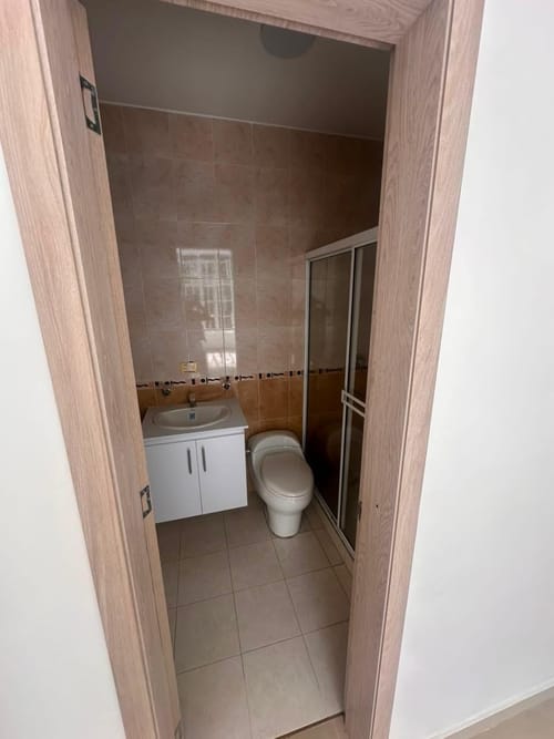 Consultorio en arriendo en El Ingenio, Cali, 20 m² · foto 3 de 10