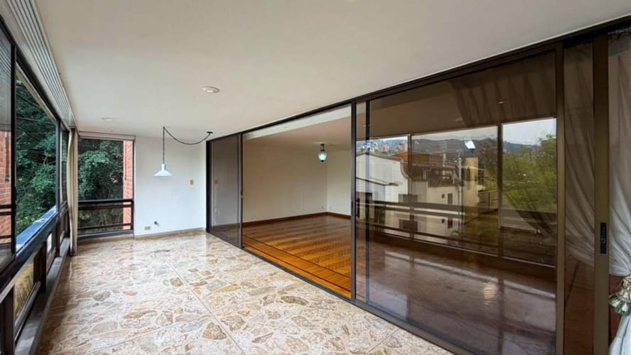 Apartamento de 3 alcobas en venta en La Florida, Medellín, 217 m² · foto 14 de 16