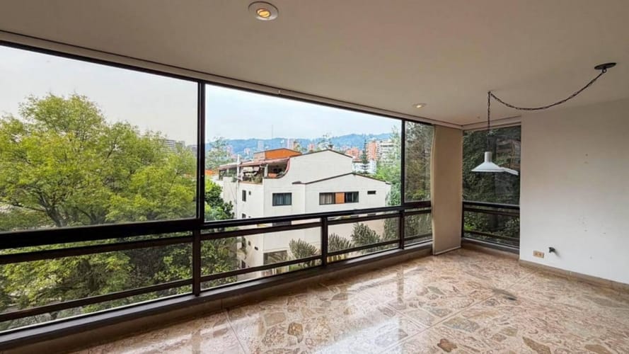 Apartamento de 3 alcobas en venta en La Florida, Medellín, 217 m² · foto 15 de 16