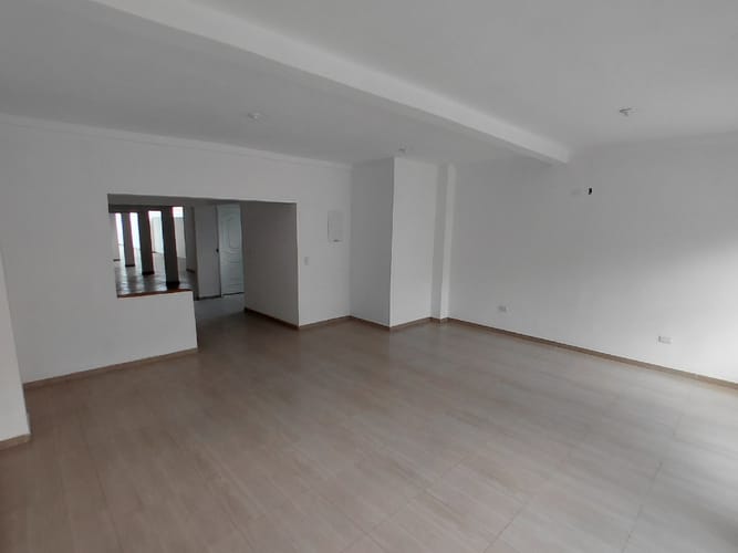 Local en arriendo en Villa Colombia, Cali, 150 m² · foto 2 de 13