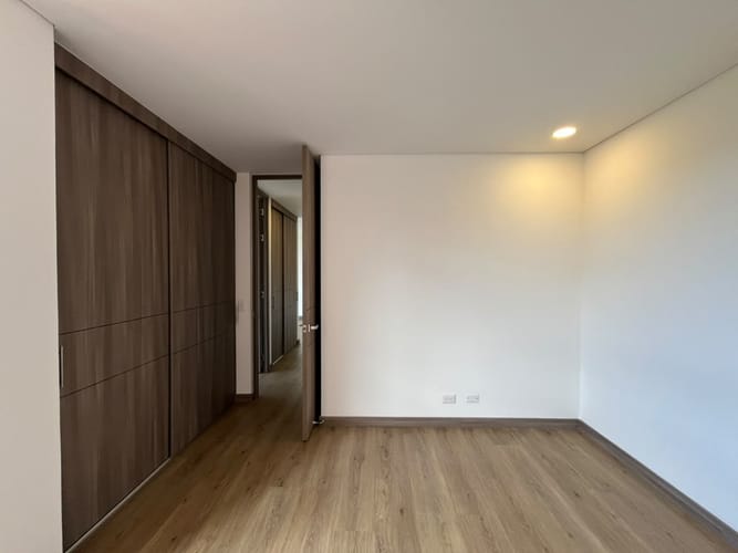 Apartamento de 2 alcobas en arriendo en Los Salados, El Retiro, 67 m² · foto 14 de 18