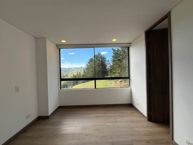 Apartamento de 2 alcobas en arriendo en Los Salados, El Retiro, 67 m² · foto 11 de 18