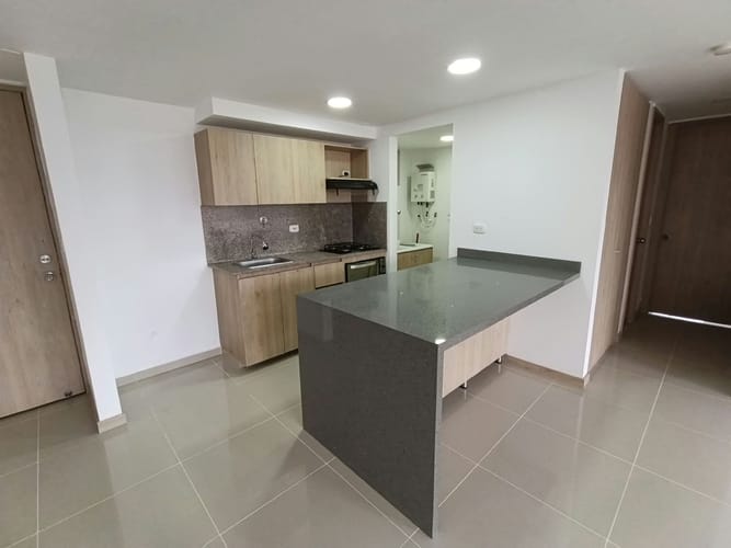 Apartamento de 2 alcobas en arriendo en Ditaires, Itagüí, 90 m² · foto 6 de 13
