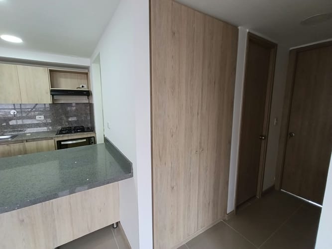 Apartamento de 2 alcobas en arriendo en Ditaires, Itagüí, 90 m² · foto 9 de 13