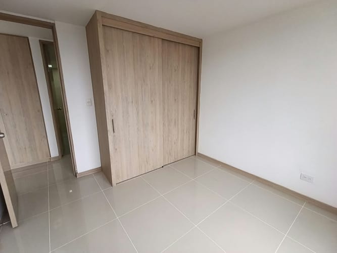 Apartamento de 2 alcobas en arriendo en Ditaires, Itagüí, 90 m² · foto 12 de 13