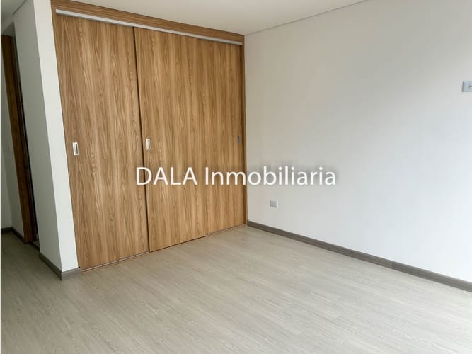 Casa de 4 alcobas en venta en Cota, 141 m² · foto 10 de 24