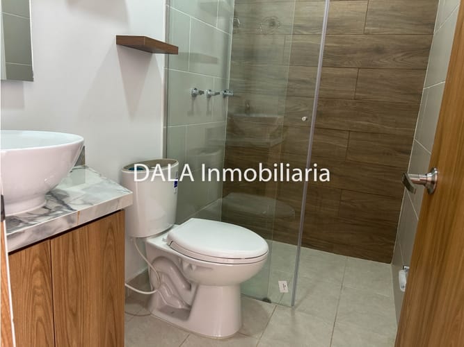 Casa de 4 alcobas en venta en Cota, 141 m² · foto 11 de 24