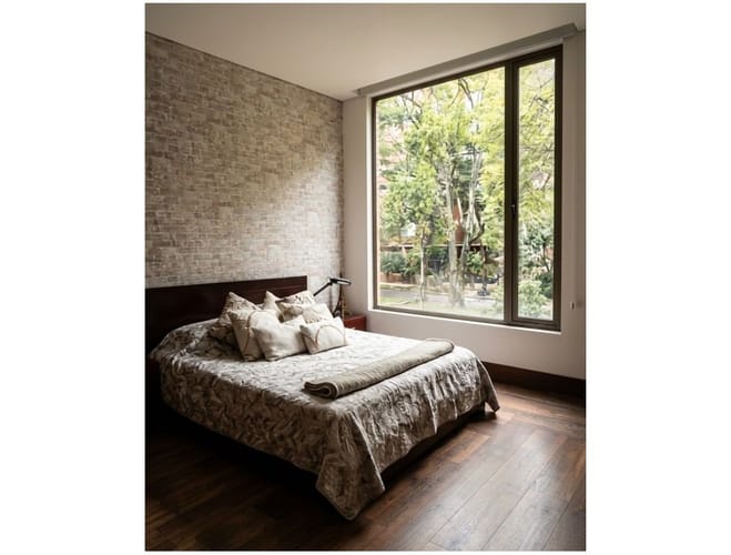 Apartamento de 3 alcobas en venta en Chico, Bogotá, 210 m² · foto 6 de 10
