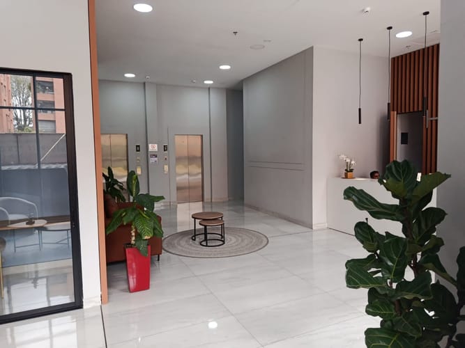 Apartamento de 1 alcoba en arriendo en Chico Norte, Bogotá, 35 m² · foto 2 de 24
