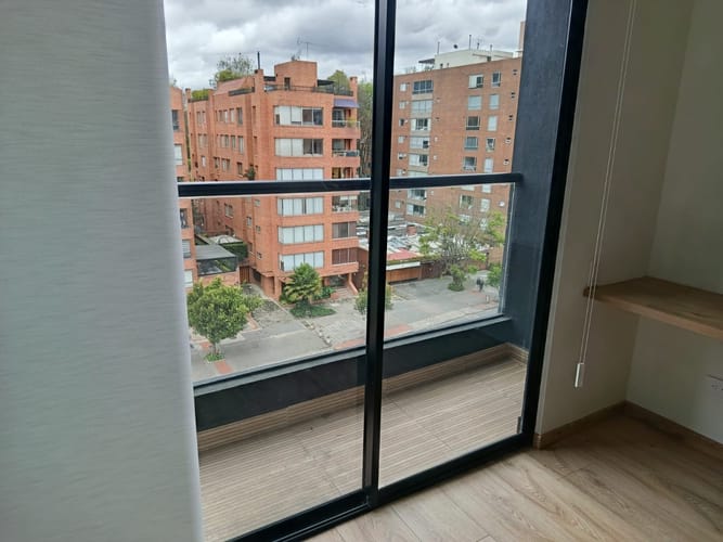 Apartamento de 1 alcoba en arriendo en Chico Norte, Bogotá, 35 m² · foto 18 de 24