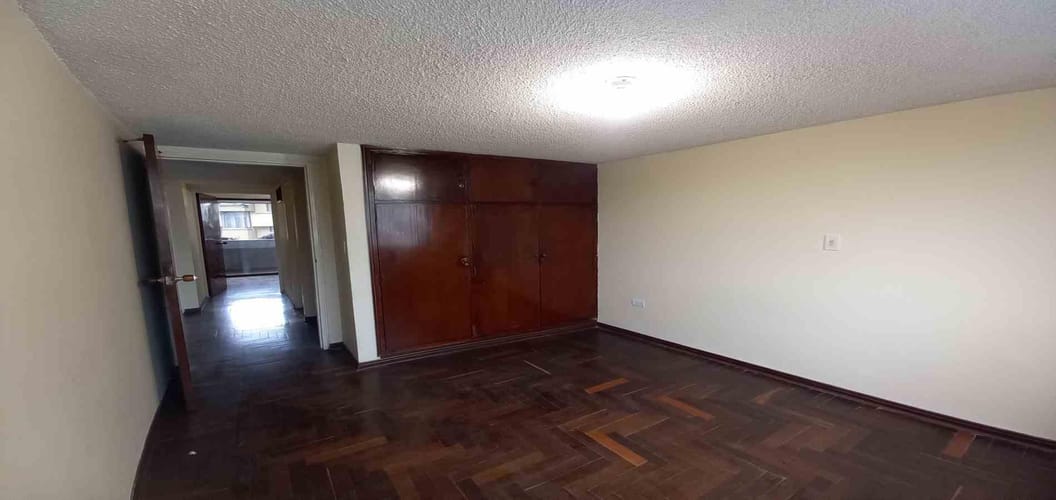 Apartamento de 4 alcobas en arriendo en La Rambla, Bogotá, 98 m² · foto 12 de 23