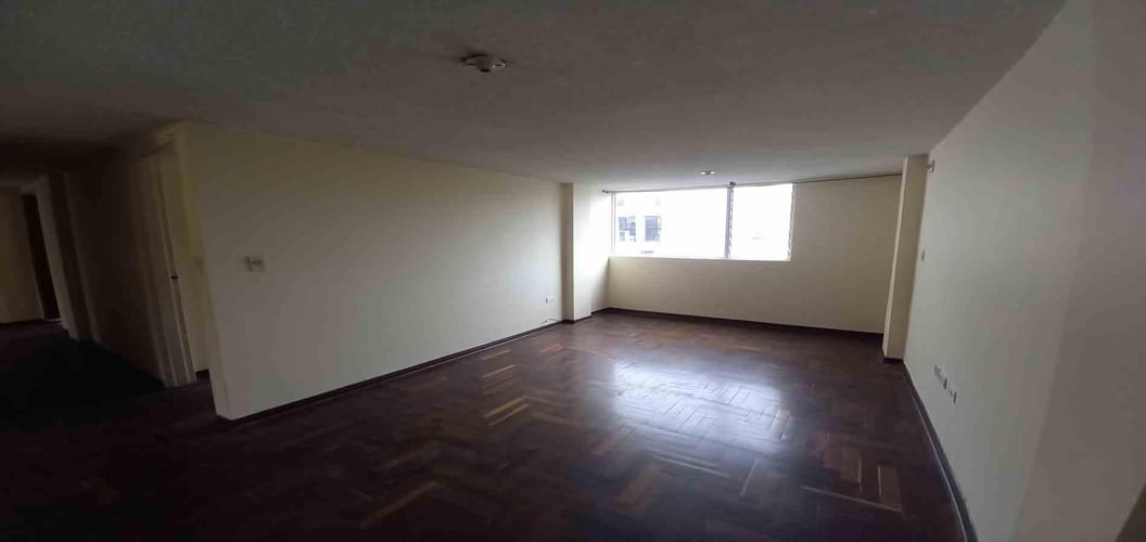 Apartamento de 4 alcobas en arriendo en La Rambla, Bogotá, 98 m² · foto 14 de 23