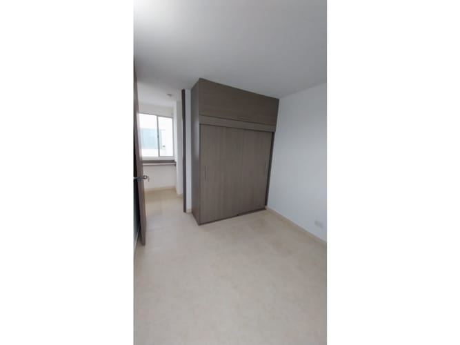 Apartamento de 2 alcobas en arriendo en Cr. Los Naranjos, Jamundí, 56 m² · foto 10 de 13