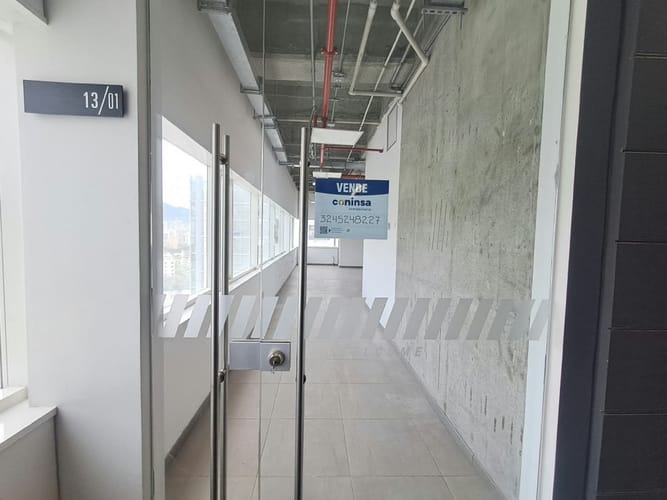 Oficina en venta en Villa Carlota, Medellín, 130 m² · foto 4 de 13