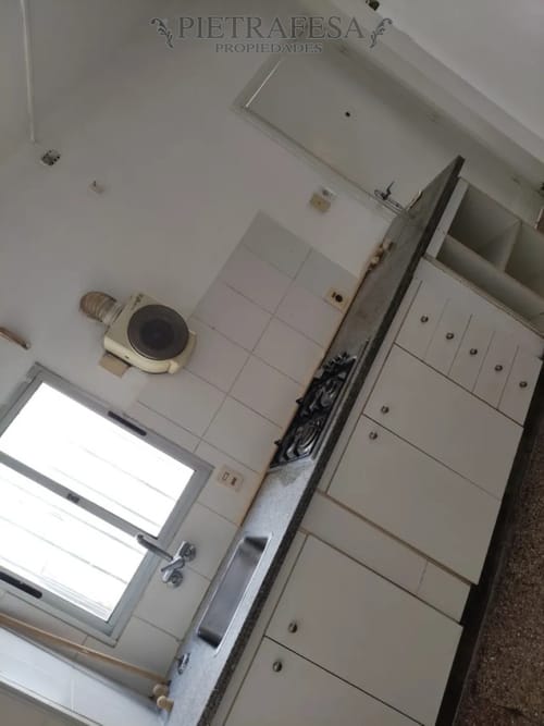 Apartamento en alquiler, 3 dormitorios, 1 baño, patio con parrillero. Nuevo Paris. · Foto 4
