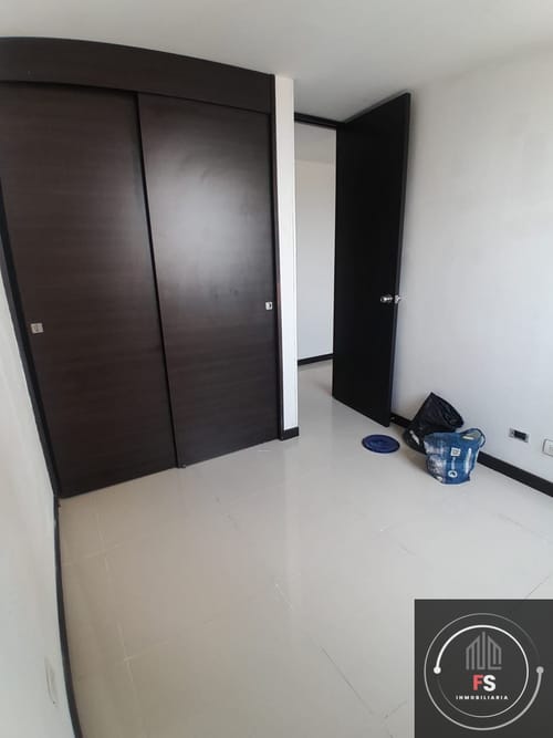 Apartamento de 3 alcobas en arriendo en Mayorca, Sabaneta, 68 m² · foto 9 de 21