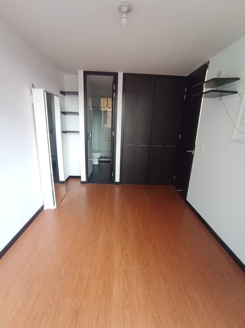 Apartaestudio en arriendo en San Antonio Nor - Occidental, Bogotá, 40 m² · foto 4 de 9