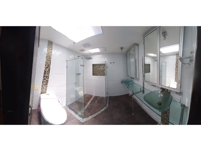 Casa de 3 alcobas en venta en Santa Paula, Bogotá, 285 m² · foto 11 de 24